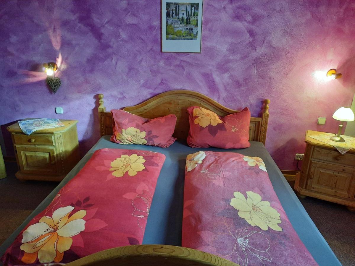 Landgasthof Rotlipp Gaestezimmer Ortenberg  Kültér fotó